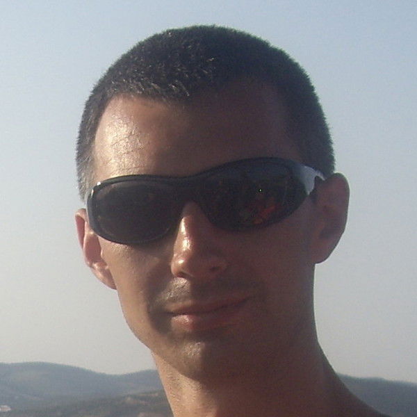 Олег Тихменев