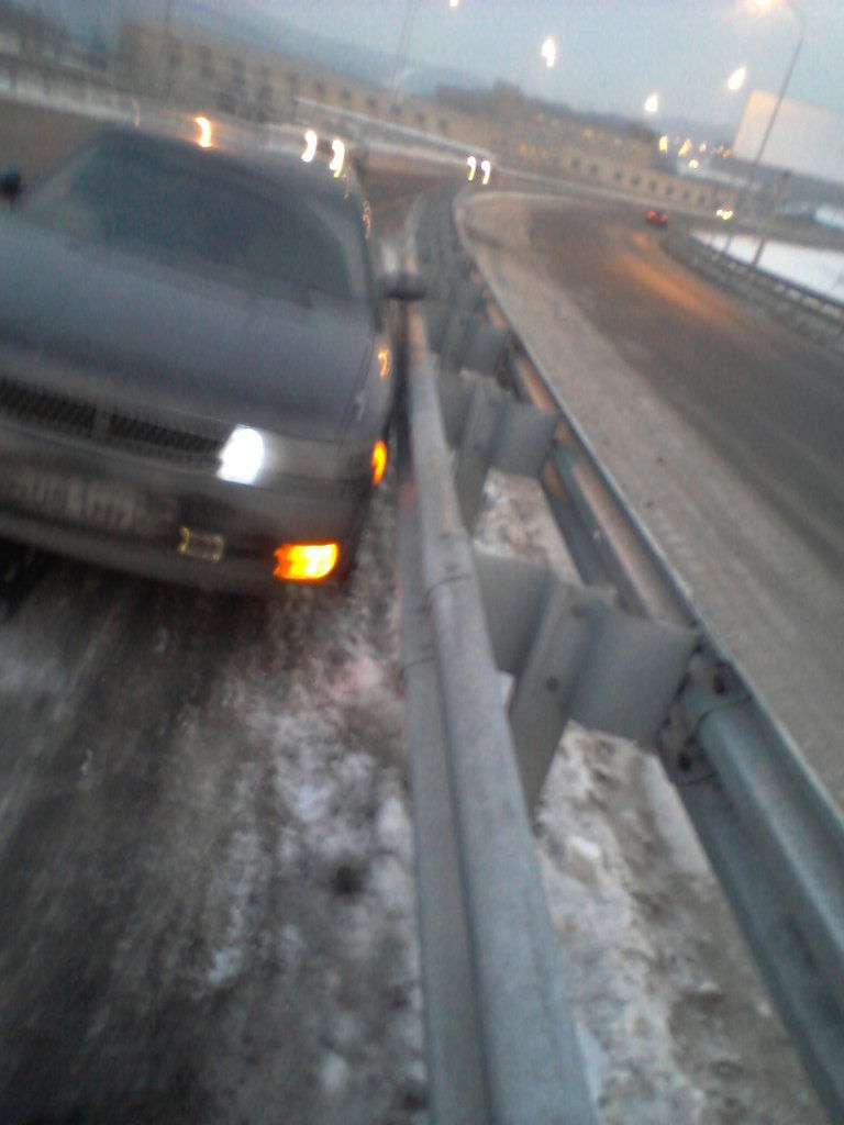 Андрей Сериков