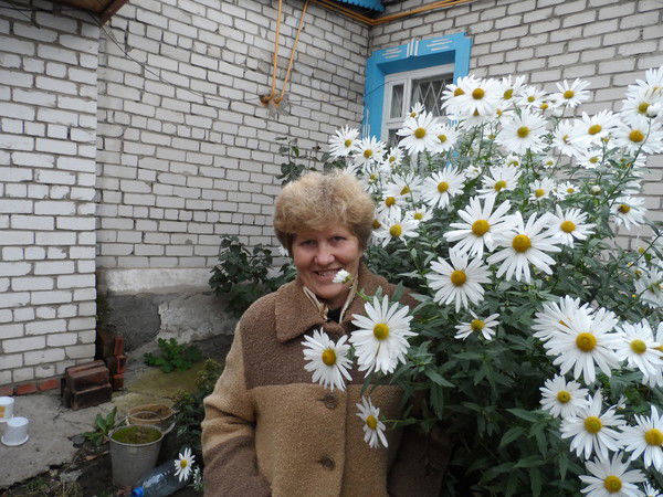 Нина Шарафеева