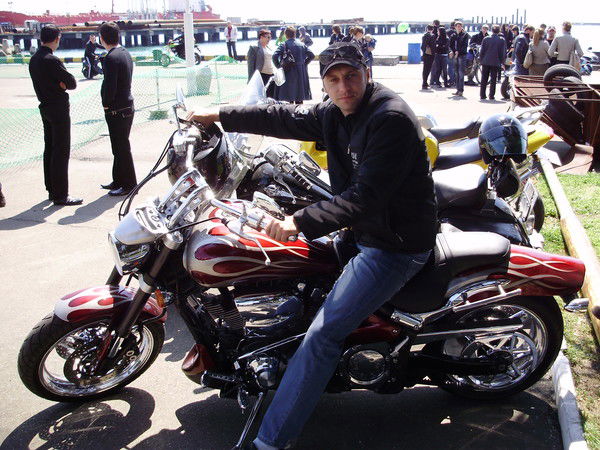 Андрей Гребенников