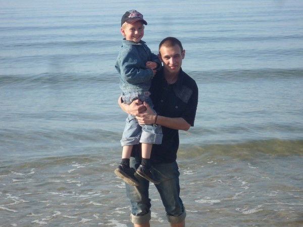 Неизвестно Неизвестно