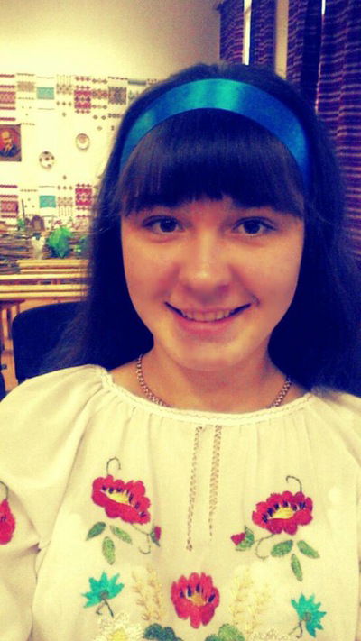 Танюша Мельник