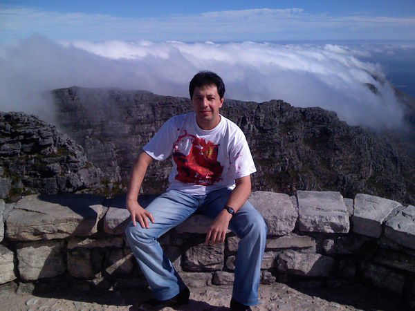 Джамшед Камардинов