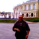 Сергей Леонов