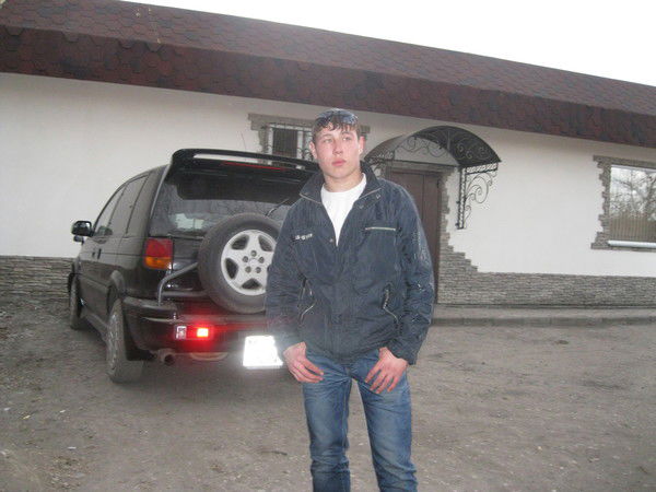 Владислав Мельников