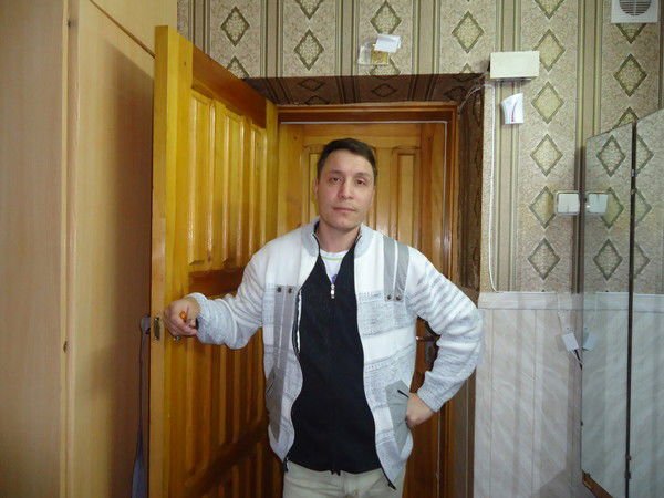 Юра Лобанов