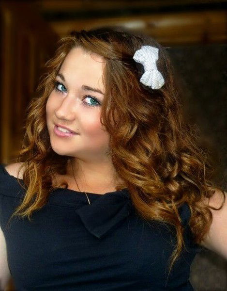 Анна Артемьева