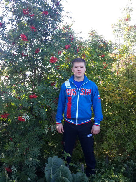 Евгений Никитин