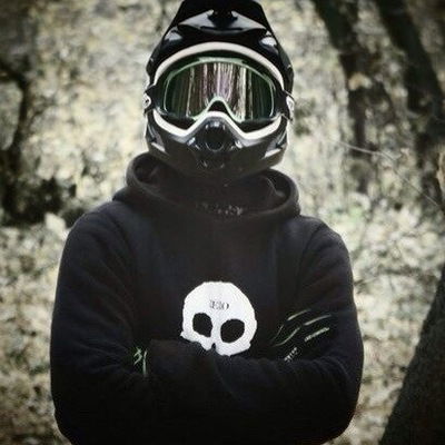 Артём Иванов