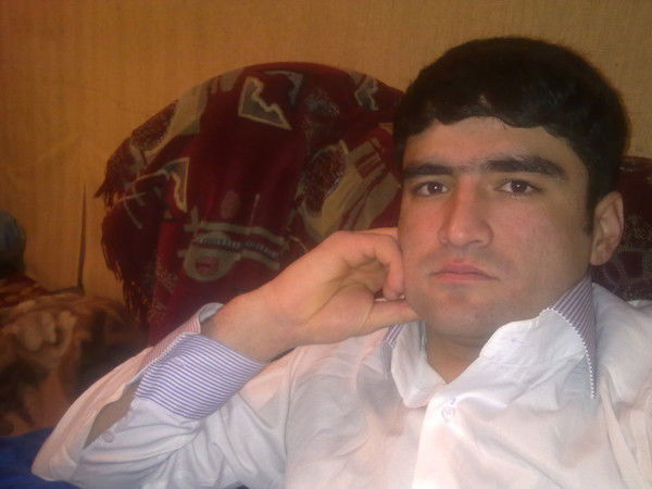 Назрулло Ахмадходжаев