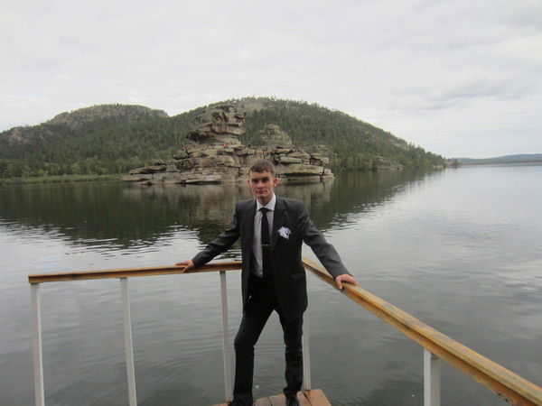 Дмитрий Рогов