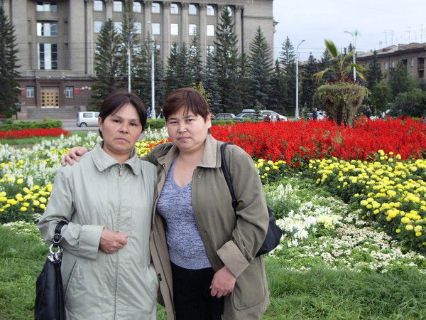 Лиза Максунова