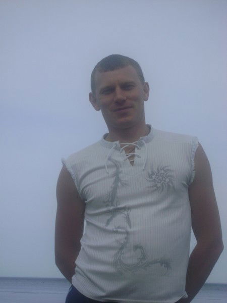 Денис Борисов