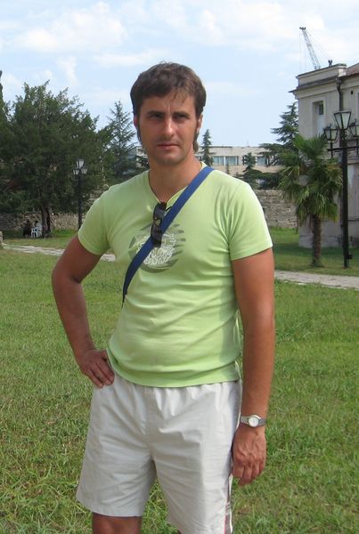 Максим Хатеев