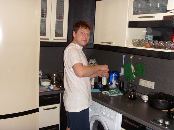 Владимир Максимов