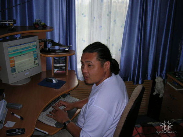 Евгений Шин