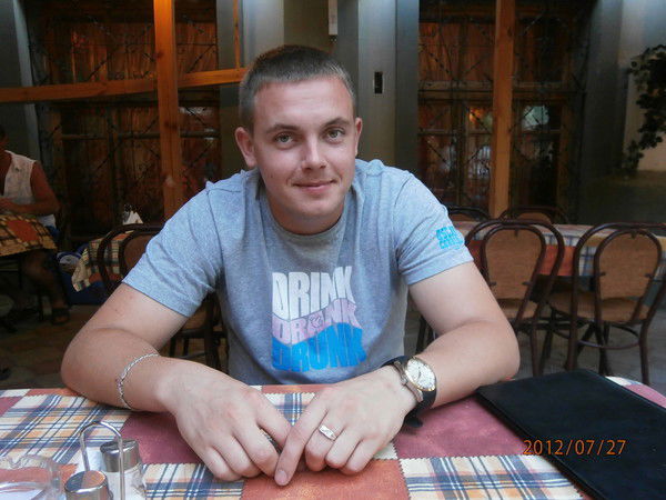 Неизвестно Неизвестно