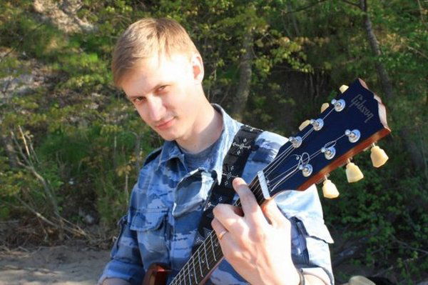 Евгений Лебедев