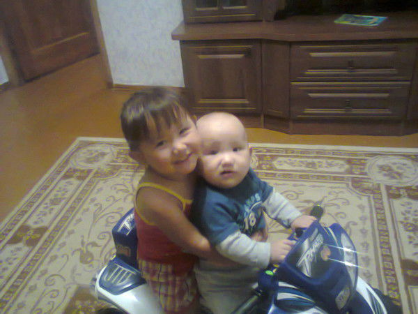 Асель Байбусинова