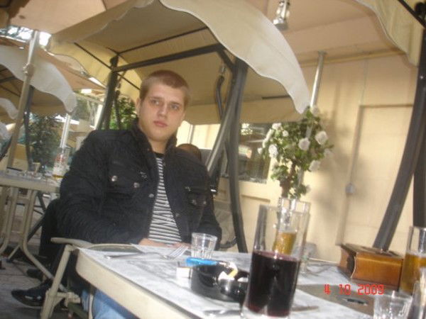 Денис Захаров