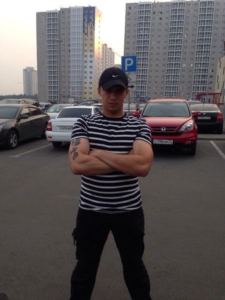 Владимир Ермилов