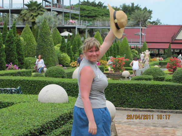 Неизвестно Неизвестно