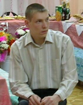 Павел Исаев