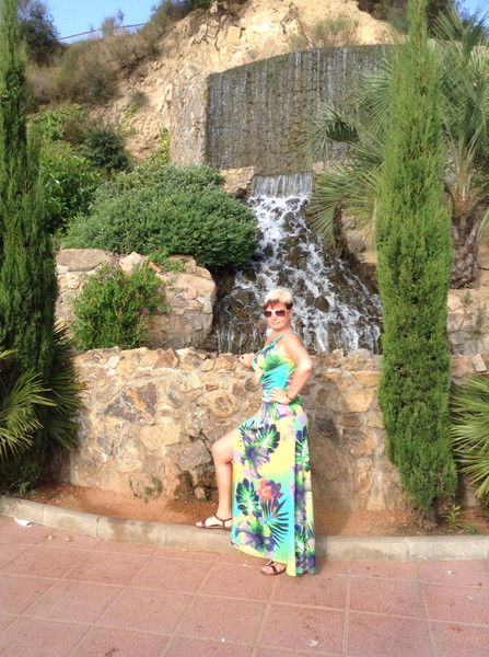 Елена Жарова