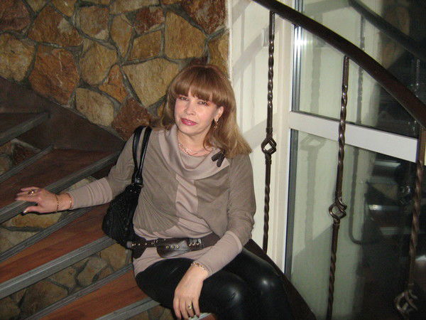 Лариса Бекусова