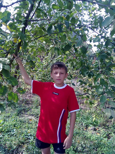 Артем Немолчев