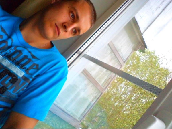 Денис Крутиков