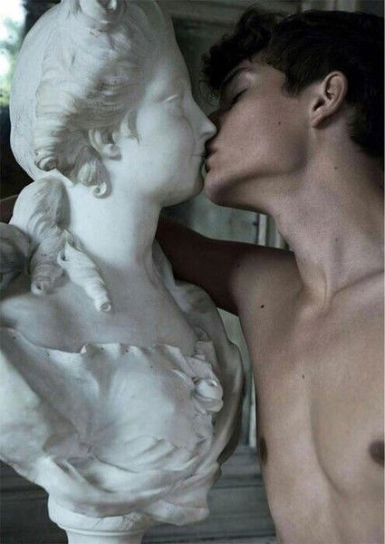 Егор Ефремов