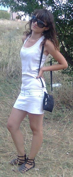 Оля Сотникова