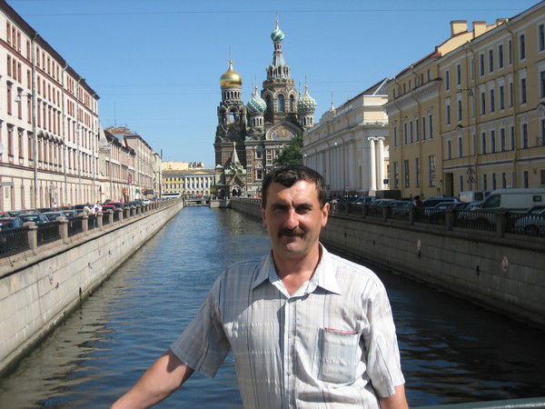 Геннадий Ковалюк