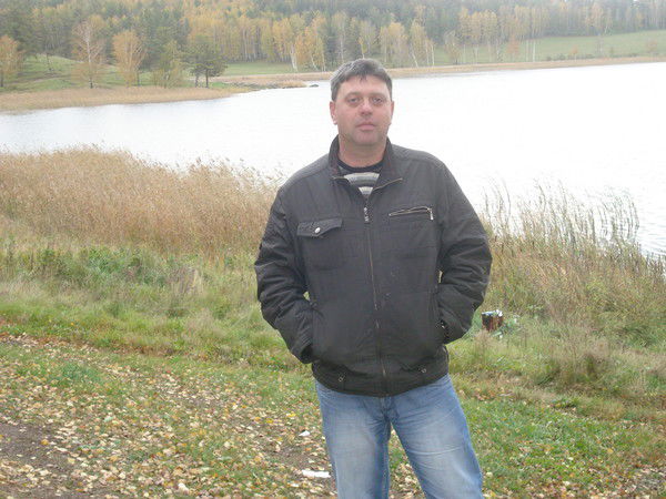 Александр Ежков