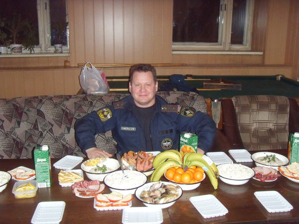 Андрей Буренков