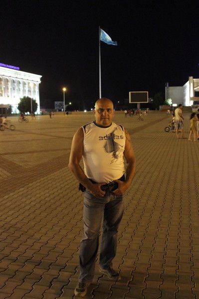 Сергей Карелин