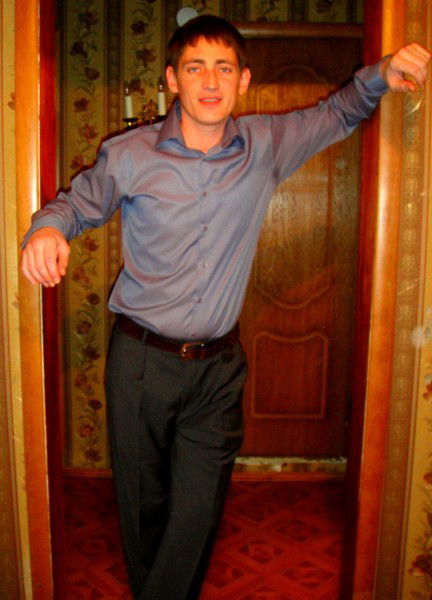 Олег Татаринов