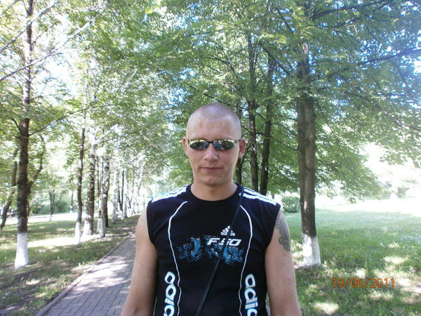 Андрей Колпащиков