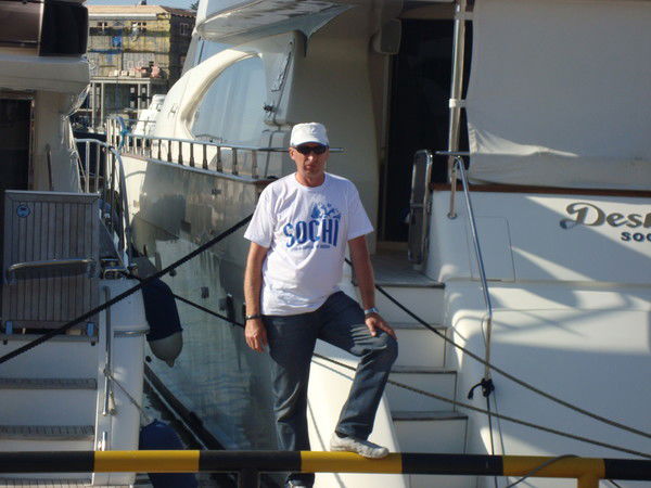 Василий Изюмов