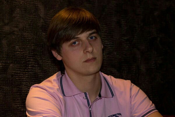 Руслан Смеловский