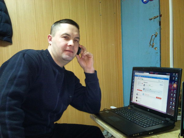 Николай Зинов