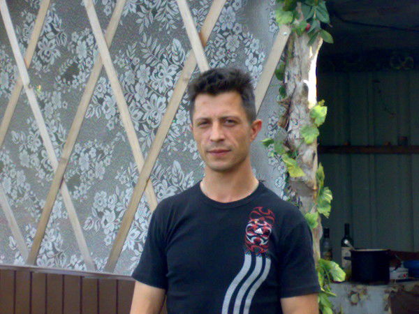 Юрий Фролов