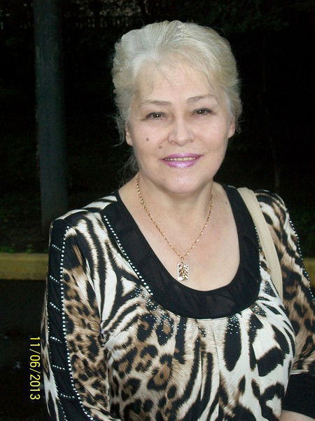 Венера Николаева