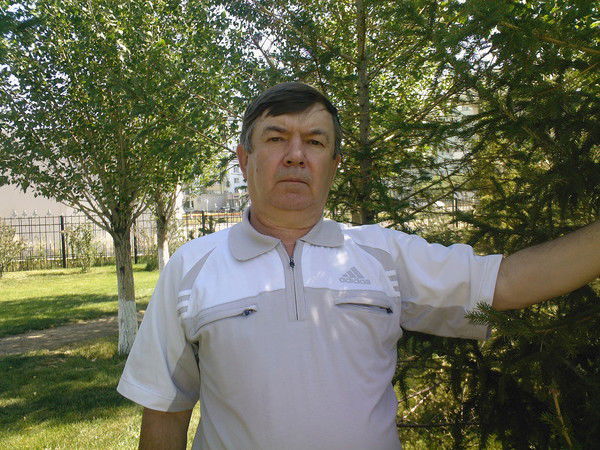 Владимир Савостенко