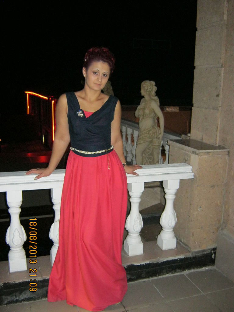 Анели Арутюнян