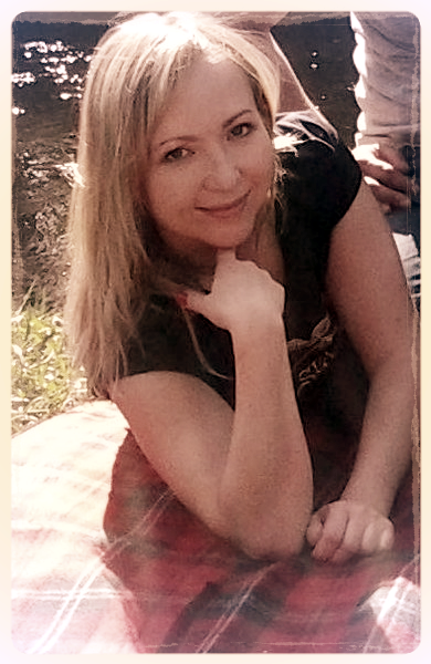 Юлия Волова