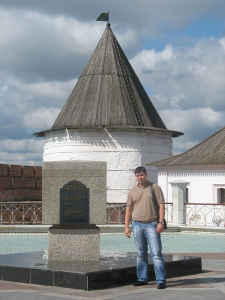 Руслан Козлов