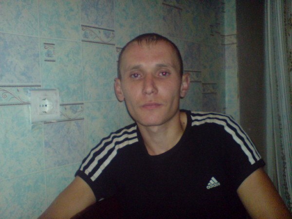 Денис Николаев