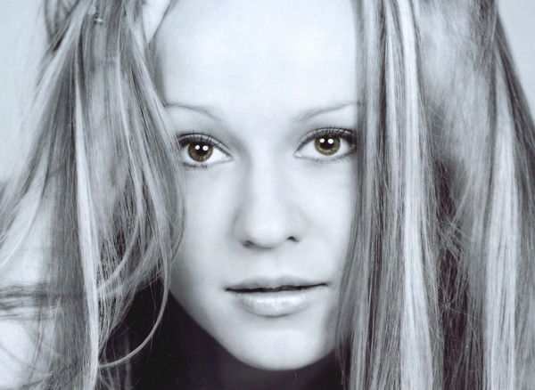 Олеся Алферова